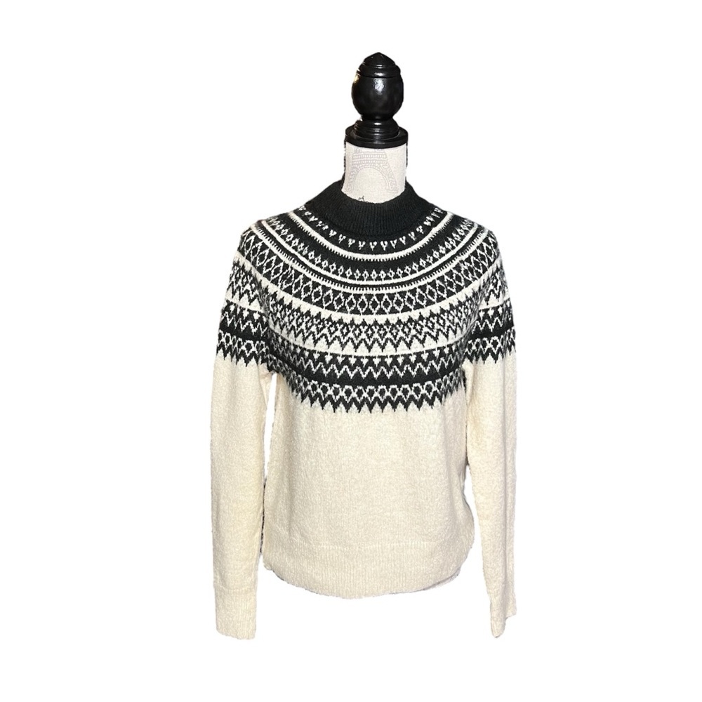 H&M‎ Black and Cream Knit Sweater